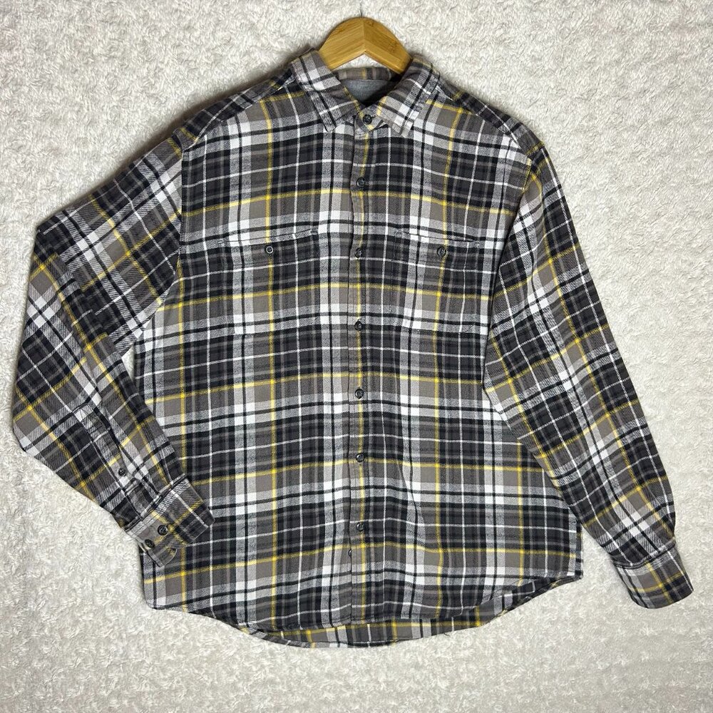 Woolrich Flannel Long Sleeve Button Up Shirt Black White and Yellow Plaid Size L